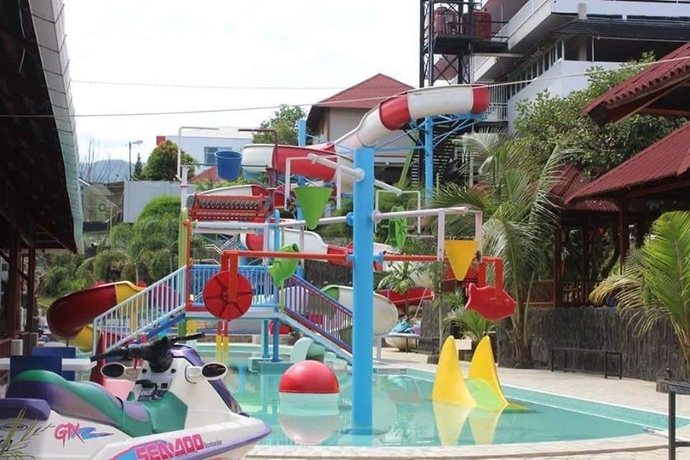 Imagen de la piscina del Hotel Imelda - Waterpark - Convention. Foto 19