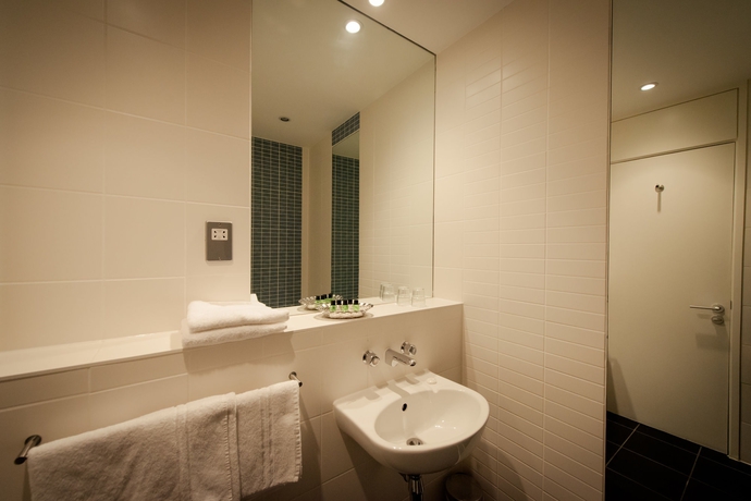 Imagen de la habitación del Hotel Imi Conference Centre and Residence. Foto 10