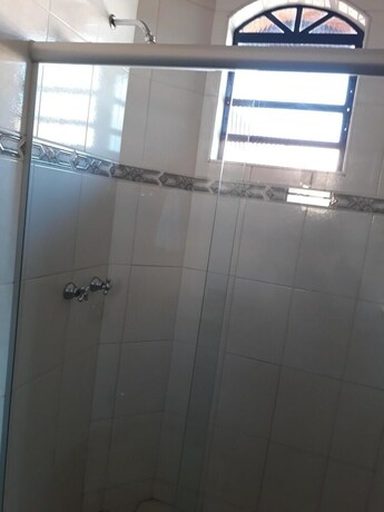 Imagen de la habitación del Hotel Imigrantes. Foto 16