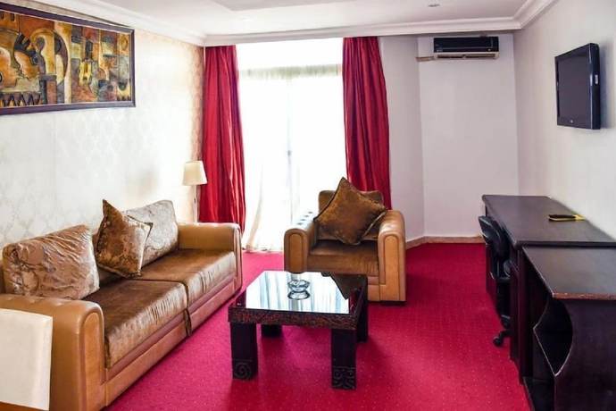 Imagen de la habitación del Hotel Imo Concorde. Foto 17