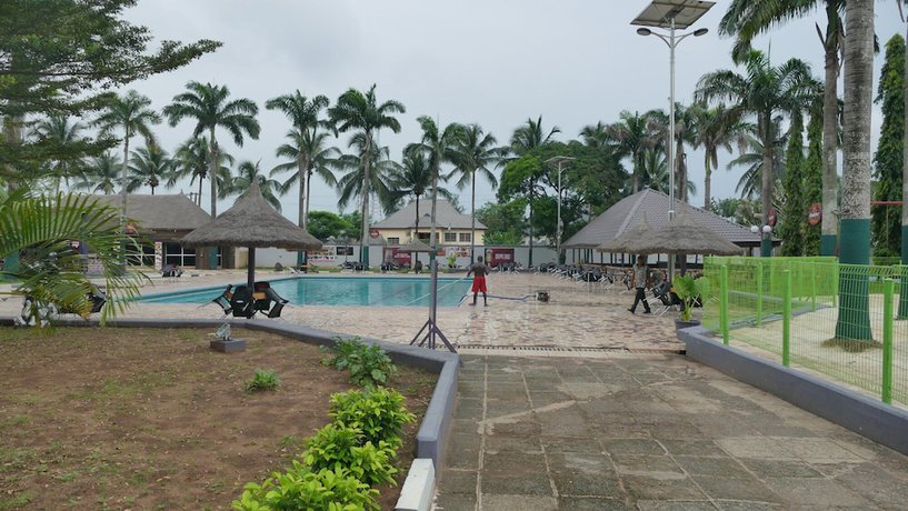 Imagen de la piscina del Hotel Imo Concorde. Foto 20