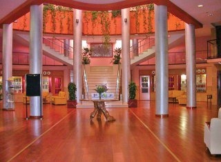 Imagen de los interiores del Hotel Imora. Foto 4