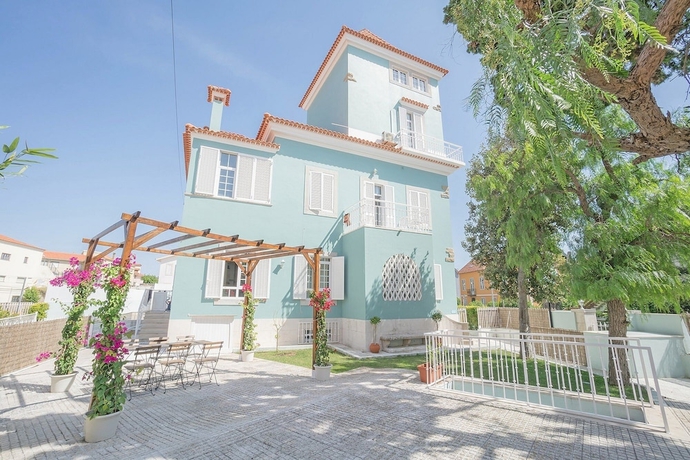 Imagen general del Hotel Impact Beach House. Foto 1