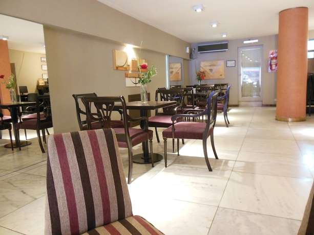 Imagen del bar/restaurante del Hotel Impala, Buenos Aires. Foto 3