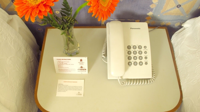 Imagen de la habitación del Hotel Impala. Foto 7