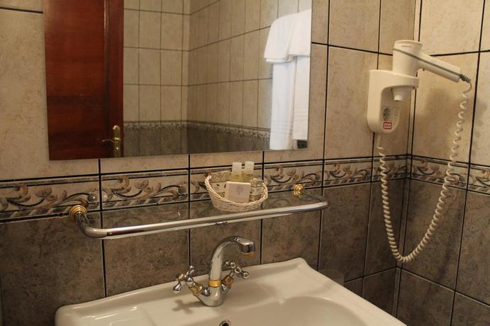 Imagen de los interiores del Hotel Imparatul Romanilor. Foto 13