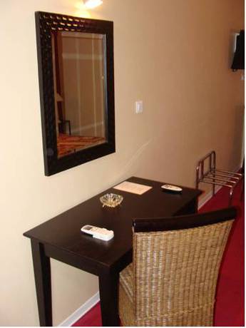 Imagen de la habitación del Hotel Imp&eacute;rator, BEZIERS. Foto 5