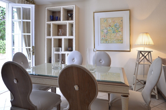 Imagen de la habitación del Hotel Imp&eacute;rial Garoupe. Foto 8