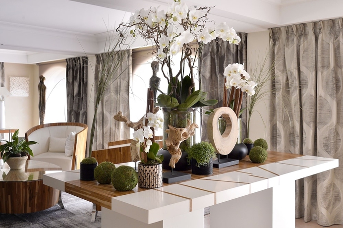 Imagen del bar/restaurante del Hotel Imp&eacute;rial Garoupe. Foto 2