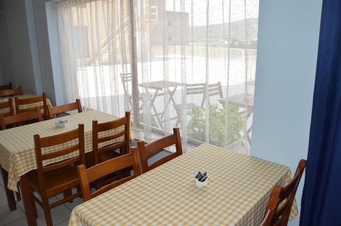 Imagen del bar/restaurante del Hotel Império. Foto 2