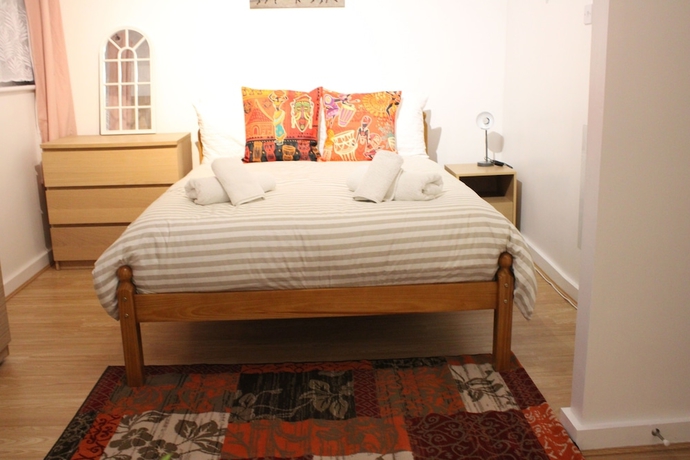 Imagen de la habitación del Hotel Impeccable Spacious 6-bed House in Romford. Foto 3