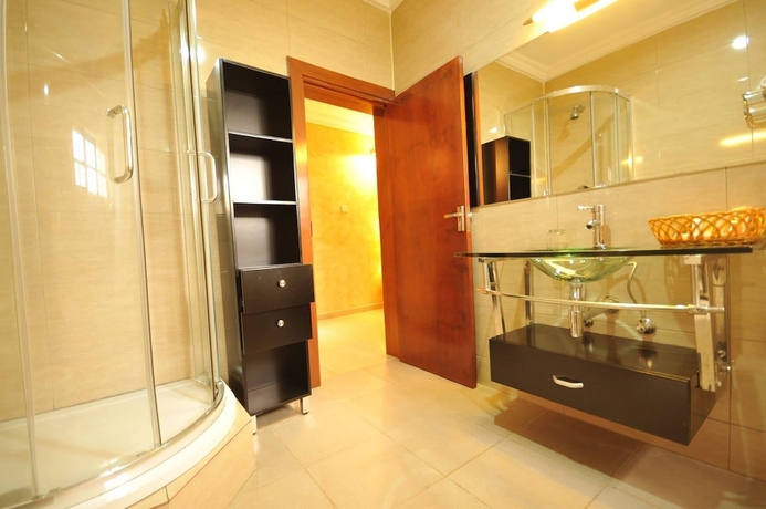 Imagen de la habitación del Hotel Impeccable by HomeVille Plus Benin. Foto 16