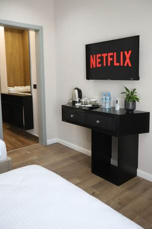 Imagen de la habitación del Hotel Imperator, Tirana. Foto 12