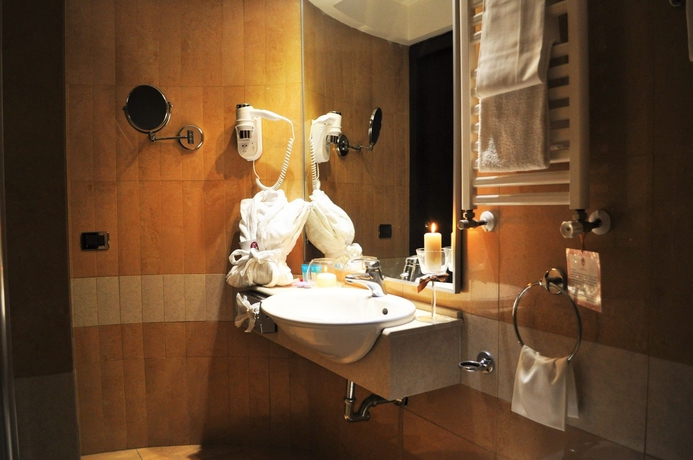 Imagen de la habitación del Hotel Imperatori. Foto 8