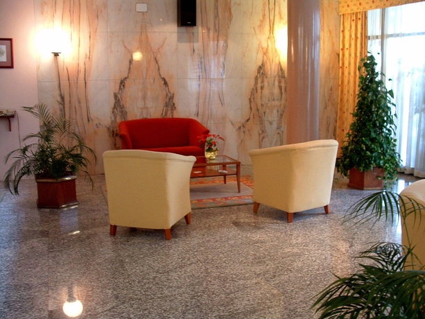 Imagen de los interiores del Hotel Imperatriz. Foto 16