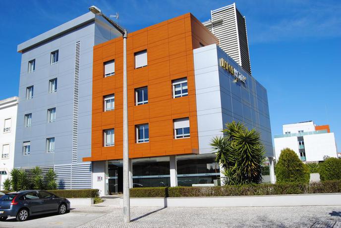 Imagen de los exteriores del Hotel Imperhotel. Foto 5