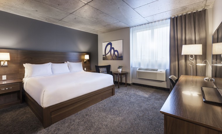 Imagen de la habitación del Hotel Imperia and Suites Boucherville. Foto 6