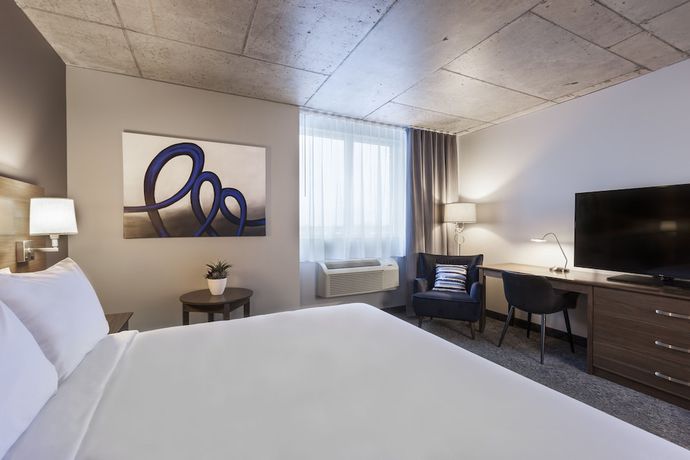 Imagen de la habitación del Hotel Imperia and Suites Boucherville. Foto 7