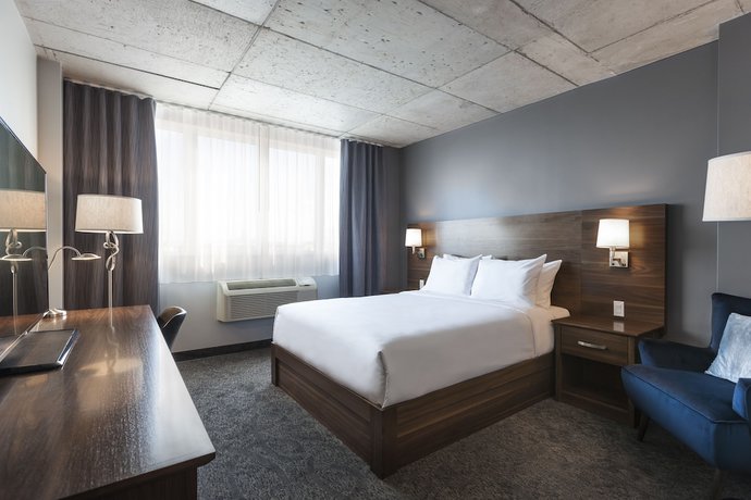 Imagen de la habitación del Hotel Imperia and Suites Boucherville. Foto 9