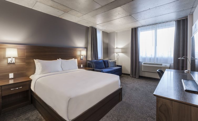 Imagen de la habitación del Hotel Imperia and Suites Boucherville. Foto 12