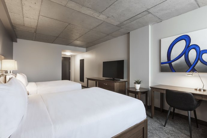 Imagen de la habitación del Hotel Imperia and Suites Boucherville. Foto 13
