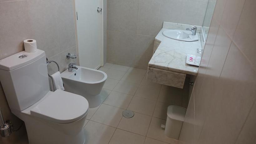 Imagen de la habitación del Hotel Imperial, Aveiro. Foto 5