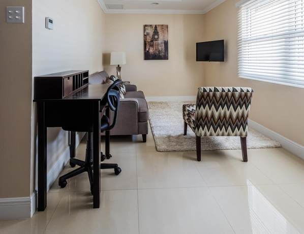 Imagen de la habitación del Hotel Imperial Bay Residences. Foto 13