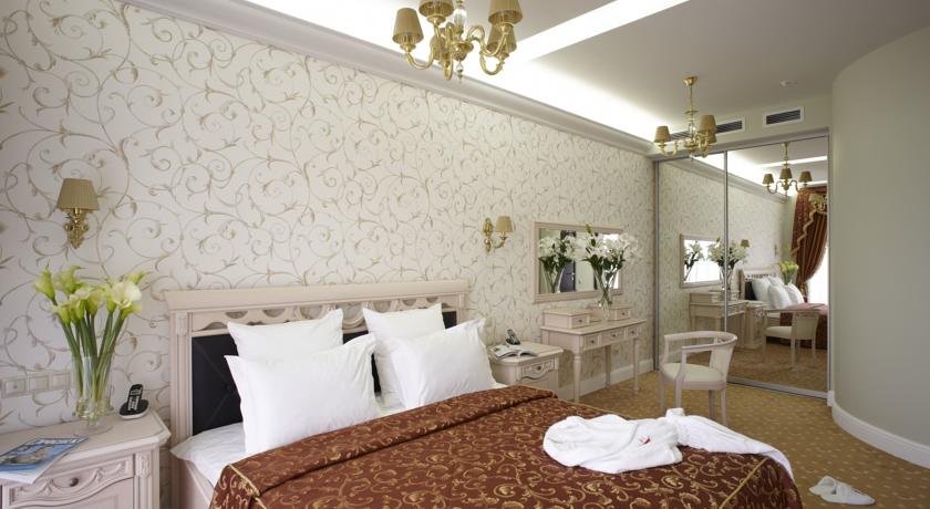 Imagen de los exteriores del Hotel Imperial Club Delux. Foto 7