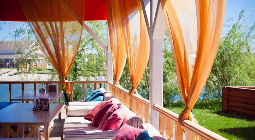 Imagen de los interiores del Hotel Imperial Club Delux. Foto 11