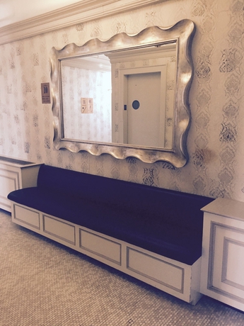 Imagen de los interiores del Hotel Imperial Court. Foto 6