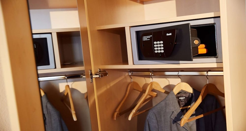 Imagen de la habitación del Hotel Imperial Dusseldorf, Sure Collection by BW. Foto 7