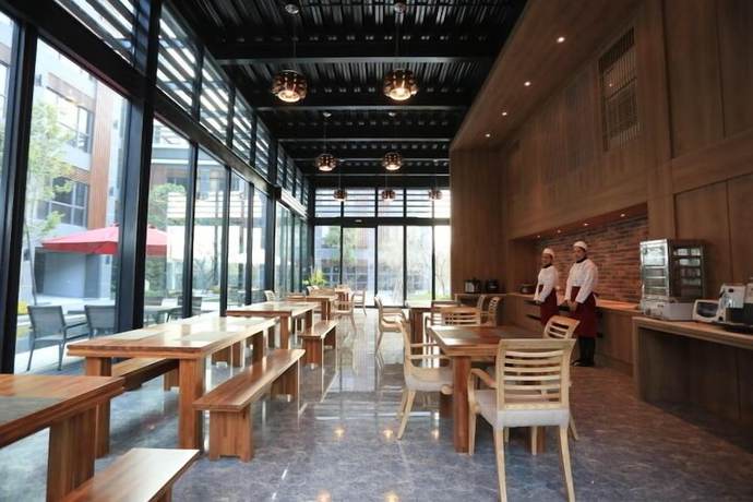 Imagen del bar/restaurante del Hotel Imperial Dynasty Exquisite. Foto 2