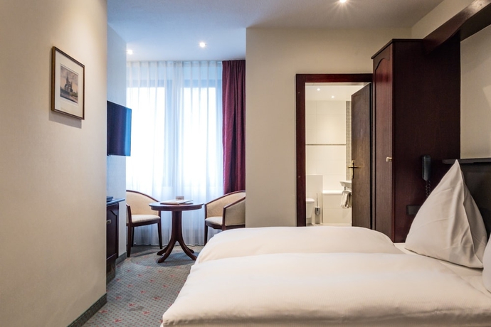 Imagen de la habitación del Hotel Imperial, Ehrenfeld. Foto 5