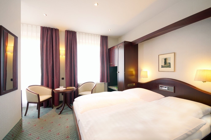 Imagen de la habitación del Hotel Imperial, Ehrenfeld. Foto 10