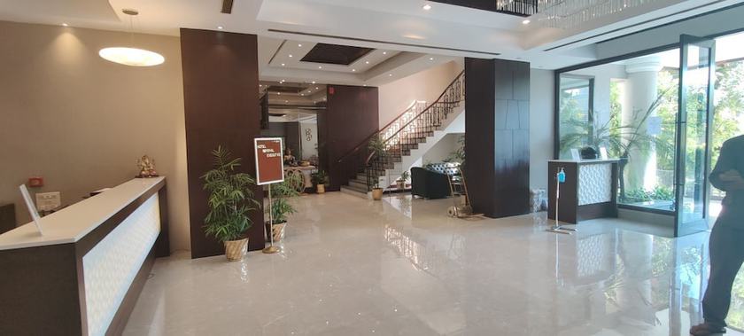 Imagen de los interiores del Hotel Imperial Executive. Foto 18