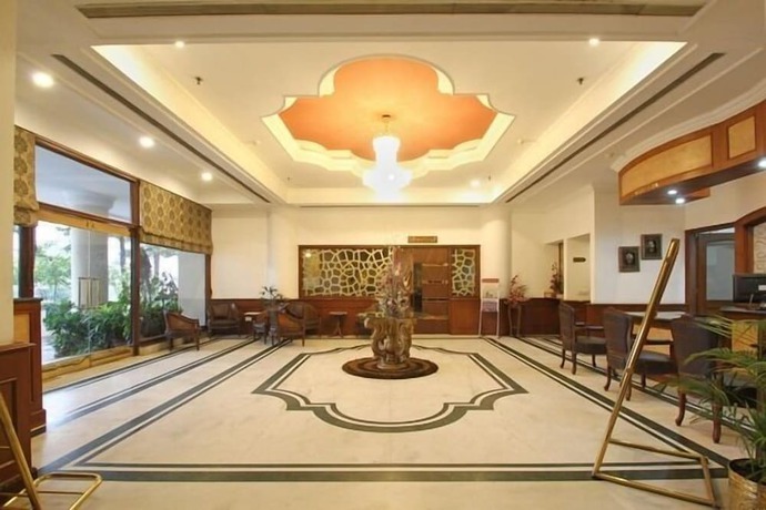 Imagen de los interiores del Hotel Imperial Executive. Foto 20