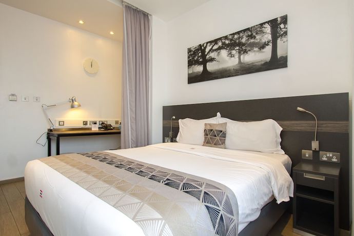 Imagen de la habitación del Hotel Imperial Express. Foto 16