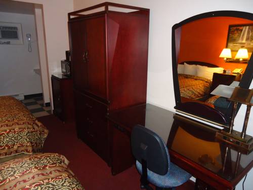 Imagen de la habitación del Hotel Imperial Fireside Inn. Foto 3