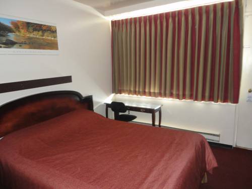 Imagen de la habitación del Hotel Imperial Fireside Inn. Foto 15