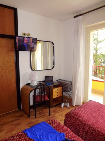 Imagen de la habitación del Hotel Imperial, Garda. Foto 3