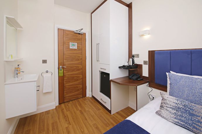 Imagen de la habitación del Hotel Imperial Guest House. Foto 10