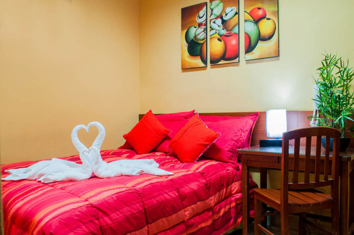 Imagen de los exteriores del Hotel Imperial Inn. Foto 13