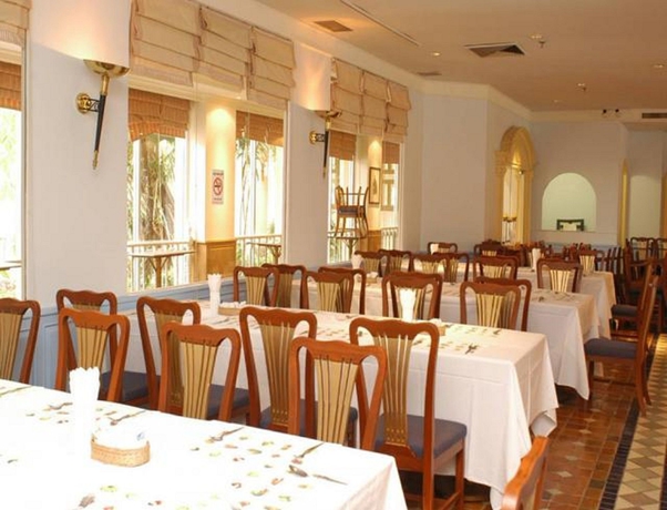 Imagen del bar/restaurante del Hotel Imperial Narathiwat. Foto 4