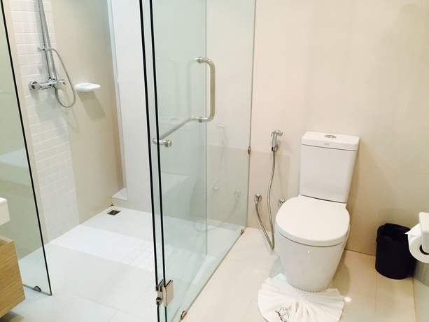 Imagen de la habitación del Hotel Imperial Ocean Palms. Foto 14