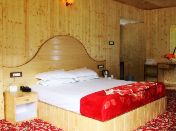 Imagen de la habitación del Hotel Imperial Palace, Aleo. Foto 8