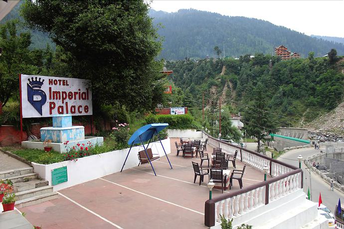 Imagen del bar/restaurante del Hotel Imperial Palace, Aleo. Foto 4