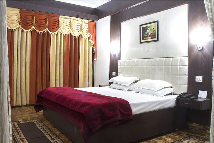 Imagen de la habitación del Hotel Imperial Palace, Aleo. Foto 9