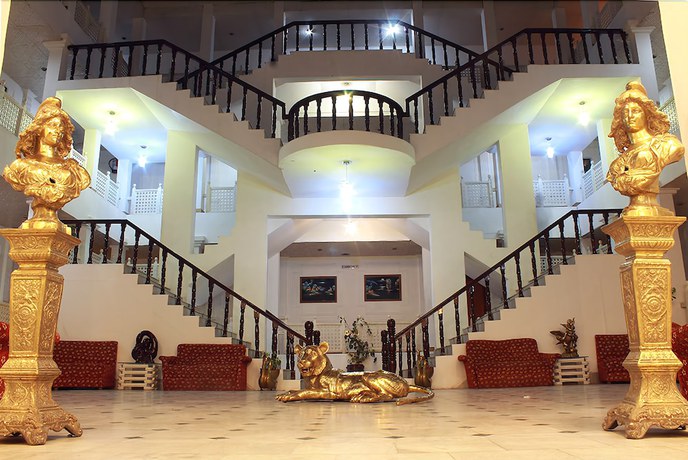 Imagen de los interiores del Hotel Imperial Palace, Aleo. Foto 10