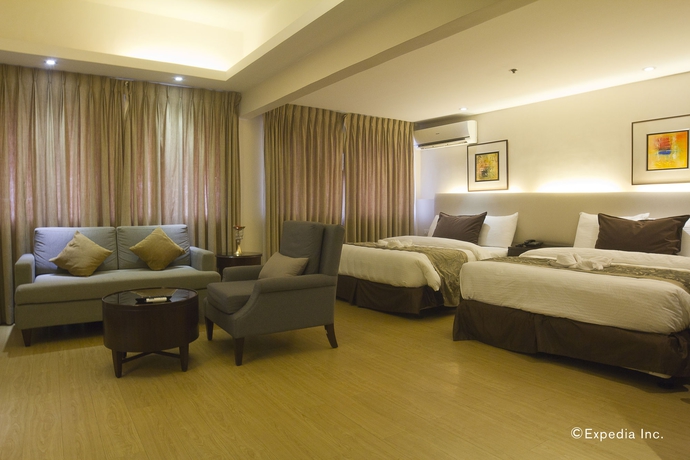 Imagen de la habitación del Hotel Imperial Palace Suites. Foto 2