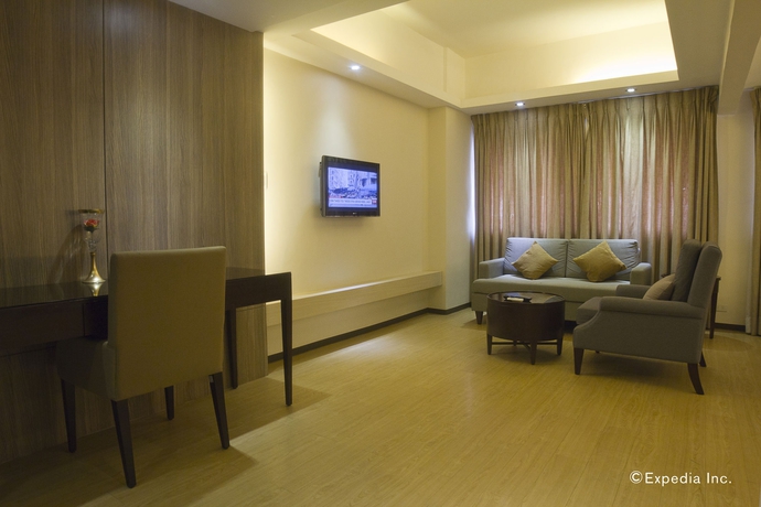 Imagen de los interiores del Hotel Imperial Palace Suites. Foto 10